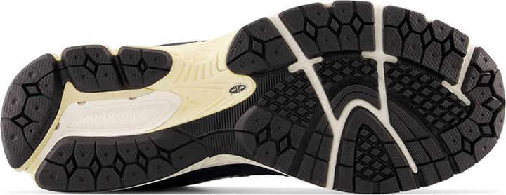 Produktbild New Balance 2002 RCA (42.5)