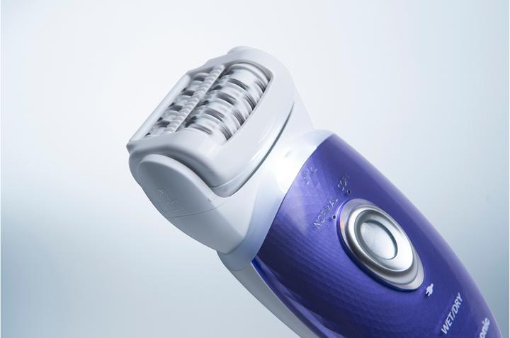 Actual product image Panasonic ES-ED23-V503 2-in-1