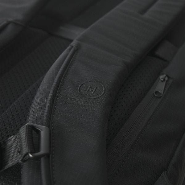 Actual product image Moment Everything Backpack - 28L Weekender - Black (28 l)