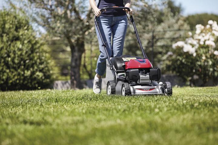 Actual product image Honda Petrol lawn mower HRG 466c SK (Petrol)