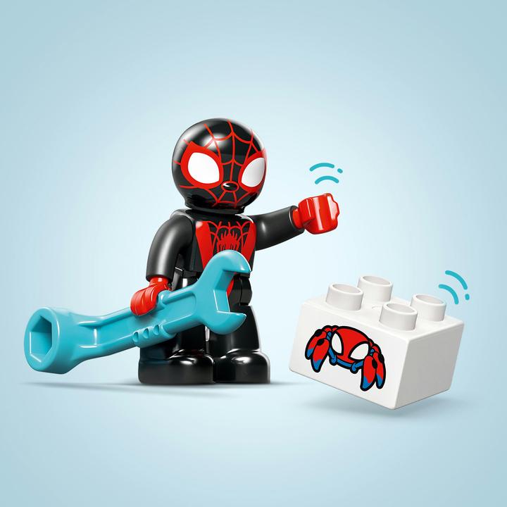 Actual product image LEGO Spin's motorbike adventure (10424)