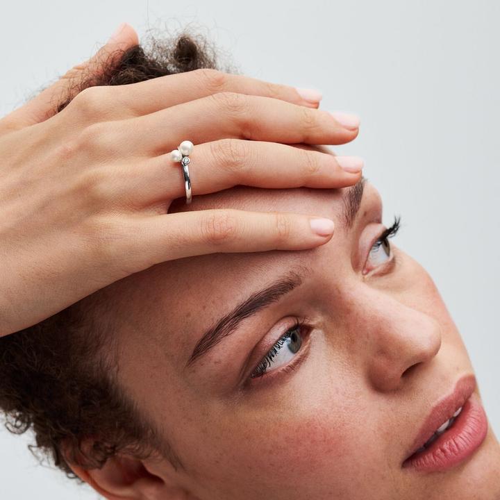 Actual product image Pandora Duo Treated Freshwater Cultured Pearls Ring (48, 925 Silver)