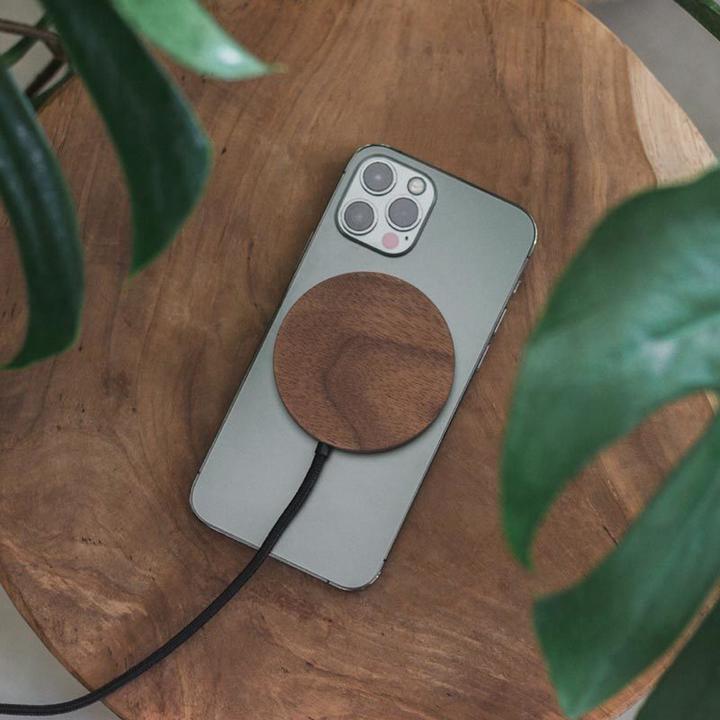 Produktbild Woodcessories Wireless Charger MagPad Walnut 10W (10 W)
