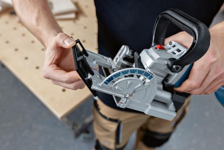 Actual product image Bosch Professional GFF 18V-22 Solo