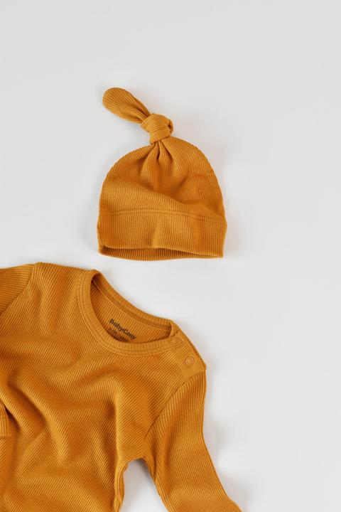 Immagine prodotto BabyCosy Set. Pantaloni. Maglietta a maniche lunghe. Cappellino (86)