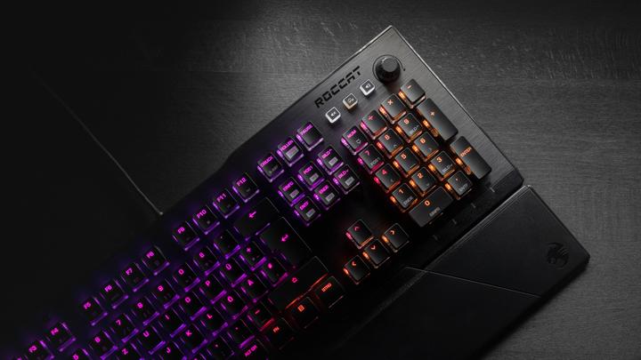 Produktbild Roccat Vulcan 121 Aimo (DE, Kabelgebunden)