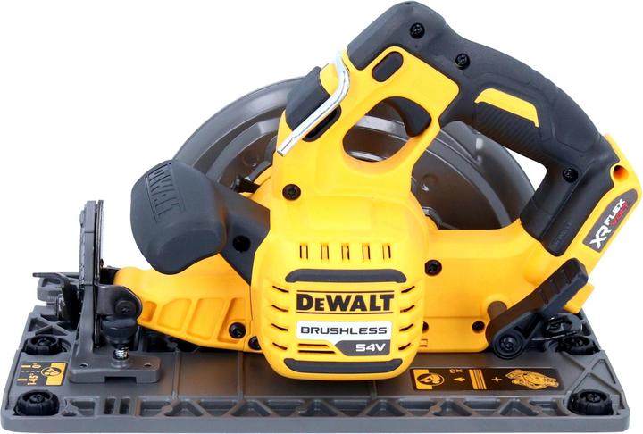 Actual product image DeWalt Cordless handheld circular saw