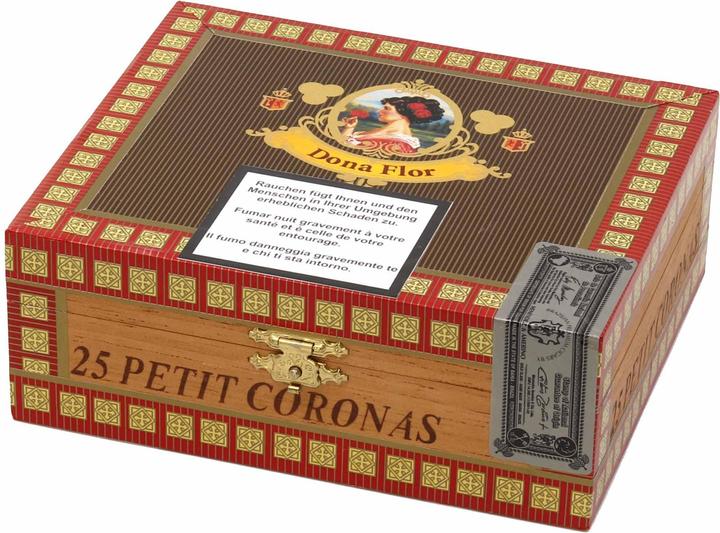 Actual product image Dona Flor Mata Fina Petit Corona (Petit Corona)
