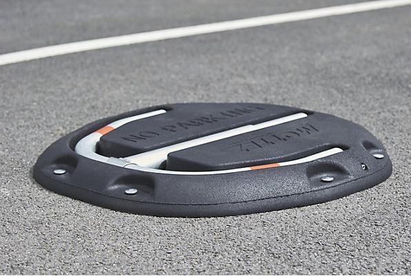 Immagine prodotto Mottez Barra per parcheggio con base in gomma