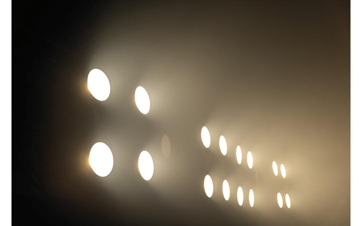 Immagine prodotto Showtec Fase Blinder 4 LED (80 W, LED)