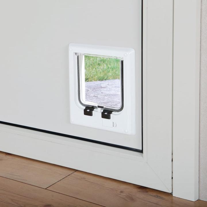 Produktbild Trixie 4-Wege Freilauftür elektromagnetisch (Magnetische Katzenklappe)