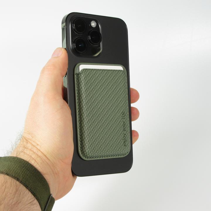 Produktbild PhoneLook Magnetischer Kartenhalter Wallet Carbon Effekt Kompatibel mit MagSafe (Apple iPhone 12, Realme 12 Pro+)