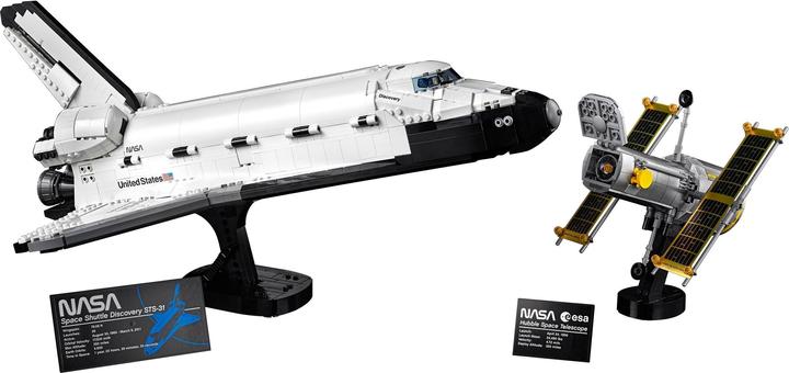 Actual product image LEGO NASA Space Shuttle Discovery (10283, LEGO Rare Sets)