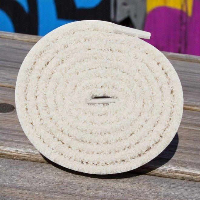 Actual product image LaceGodZ 1 Paar Teddy Touch Collection Plüsch Schnürsenkel (90 cm)