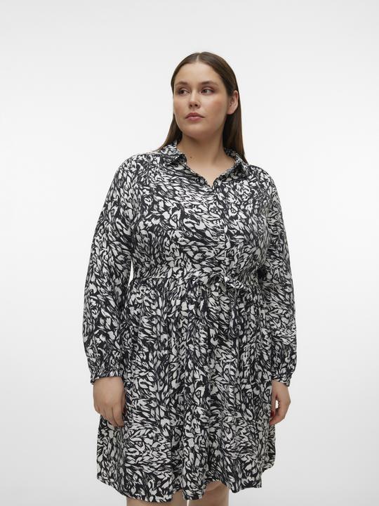 Produktbild Vero Moda Normal geschnitten Hemdkragen Curve Nicht verstellbare Bündchen Weite Ärmel Kurzes Kleid Kleid (52)