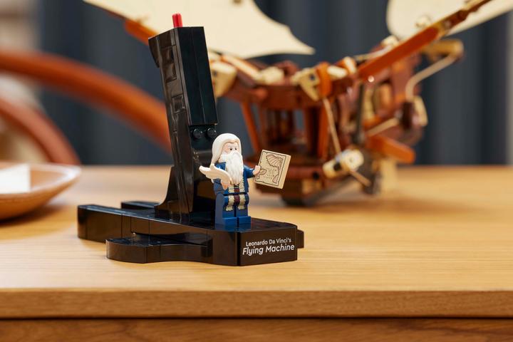 Actual product image LEGO Die Flugmaschine von Leonardo da Vinci (10363, LEGO Icons)