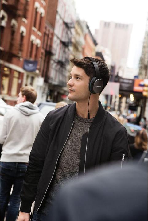 Actual product image Bose QuietComfort 25 (iOS Remote) (ANC, 35 h, Cable)