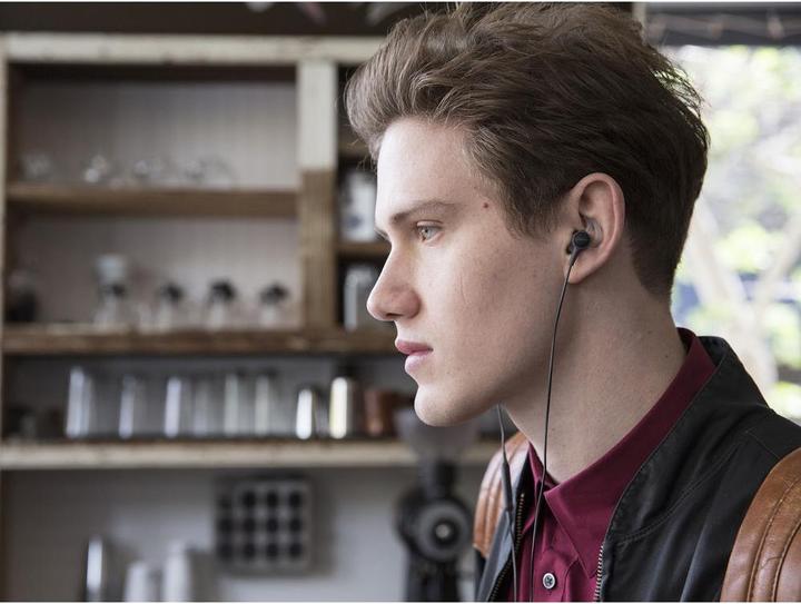 Produktbild Bose SoundTrue Ultra (iOS Remote)