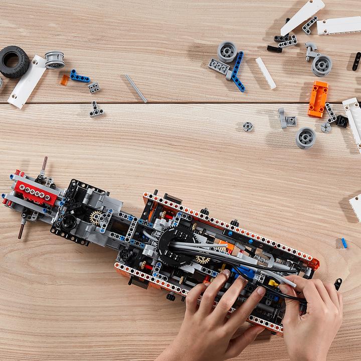 Produktbild LEGO Technic 42128 Schwerlast-Abschleppwagen (42128, LEGO Technic)