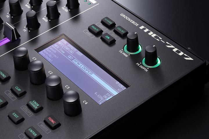 Actual product image Roland MC-707 (Groovebox)