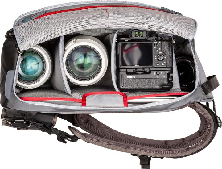 Actual product image Mindshiftgear PhotoCross 15L (Camera shoulder bag, 20 l)