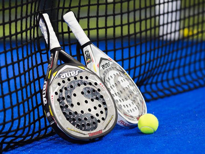 Actual product image Smartbox 1-hour padel training session with an experienced coach near Zurich (1 pers.)