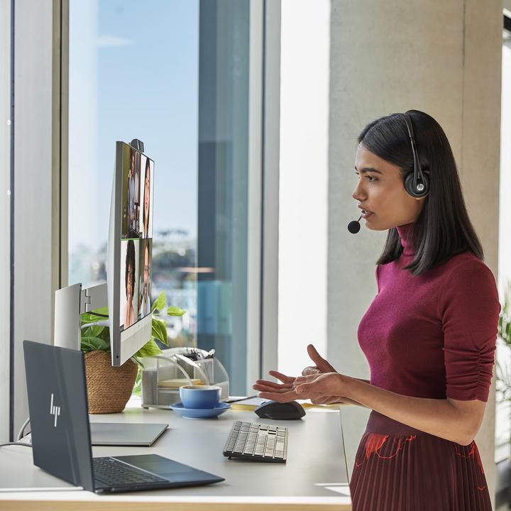 Actual product image HP EliteOne 870 G9 All-in-One PC, 68.6 cm (27"), Quad HD, Intel® Core™ i5, 16 GB, DDR5-SDRAM, 5 (Intel Core i5-14500, 16 GB, 512 GB)