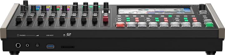 Roland Mixer AV HD-SDI/HDMI a 8 canali con USB-C e streaming di rete