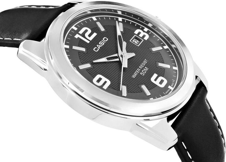 Actual product image Casio MTP-1314PL-8A (Analogue wristwatch, 45 mm)
