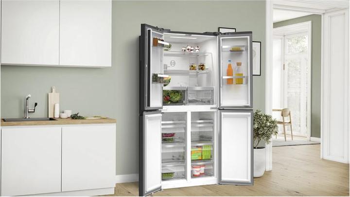 Produktbild Bosch Hausgeräte Serie 4, Kühl-Gefrierkombination mehrtürig, Glasfront, 189.5 x 85.5 cm, Schwarz, KMC85LBEA (547 l)