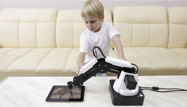 Actual product image Dobot Robot arm kit Magican Basic ready-to-use DT-MG-4R005-02E