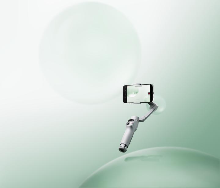 Actual product image DJI Osmo Mobile 7 (Smartphone, 0.30 kg)