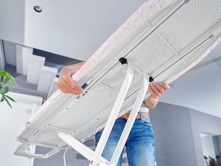 Produktbild Leifheit Bügeltisch Classic M Compact Plus (120 x 38 cm)