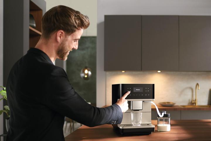 Produktbild Miele CM 6360 MilkPerfection (CH-Stecker)