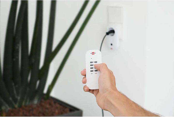 Actual product image Brennenstuhl Remote Switching Set (CEE 7/4)