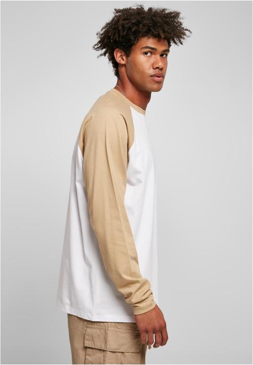 Actual product image Urban Classics Organic Oversized Raglan Longsleeve - 17006 (3XL)