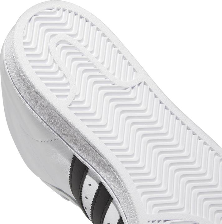 Actual product image adidas M39063 (41 1/3)