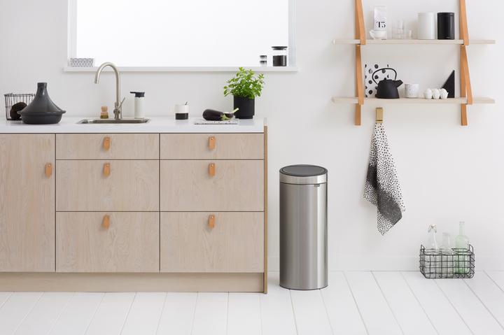 Produktbild Brabantia Touch Bin (30 l)