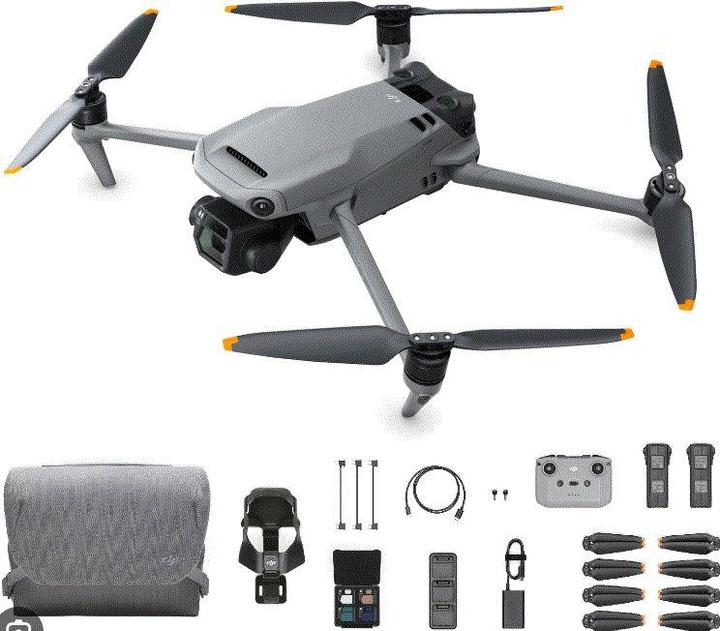 Produktbild DJI Mavic 3 Classic mit RC Fernsteuerung (46 min, 895 g, 20 Mpx)