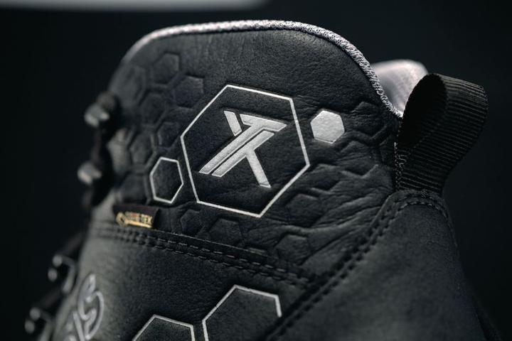 Actual product image Atlas Safety shoe XT 500 GTX - S3 - W10 - GR.42 (S3, 42)