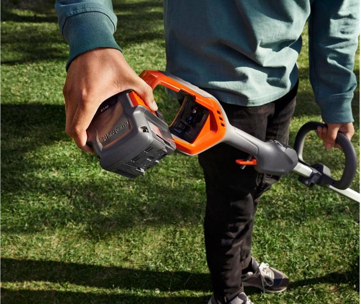 Produktbild Husqvarna 215iL (Trimmfaden)