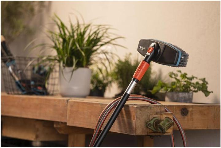 Actual product image Gardena Cleansystem handle brush