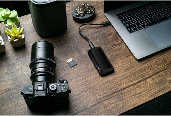 Image du produit Crucial X8 (1000 Go)
