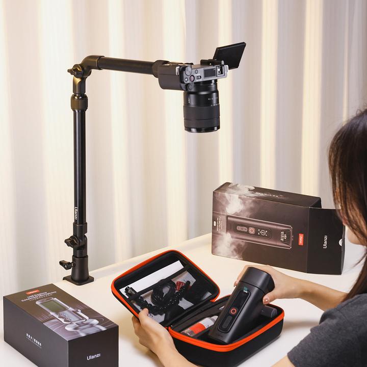 Actual product image Ulanzi ZJ02 C clip Folding Bracket