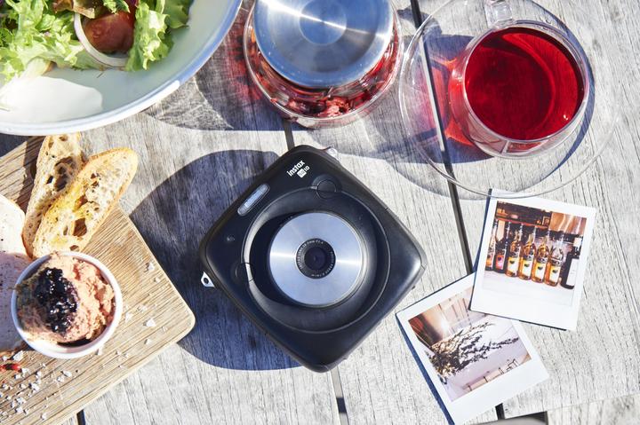 Actual product image Fujifilm Instax Square SQ10