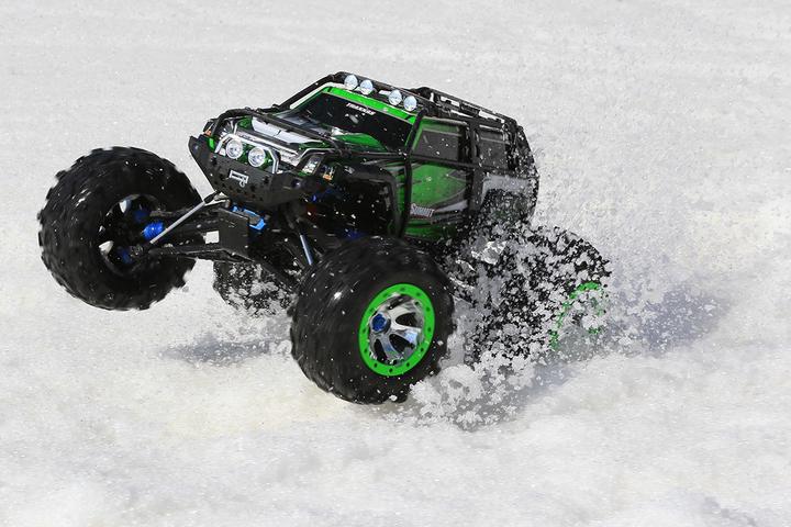 Image du produit Traxxas Summit (RTR Prêt à fonctionner)