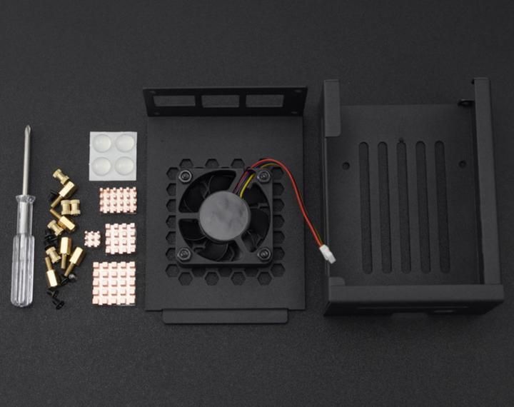 Produktbild DFRobot Raspberry Pi 5 Metallgehäuse mit Kühlkörper und Silent Lüfter