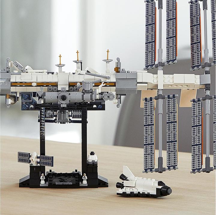 Immagine prodotto LEGO Stazione spaziale internazionale (21321, LEGO Ideas, Set LEGO rari)