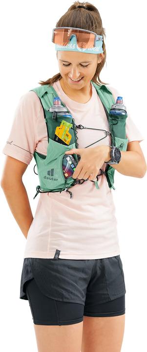 Actual product image Deuter Traick 9 (9 l)