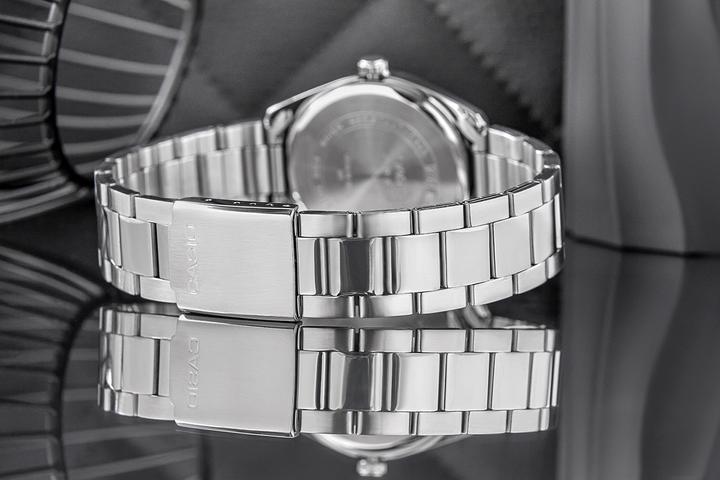 Produktbild Casio Collection - MTP-1302PD-6AVEF (Analoguhr, 38 mm)